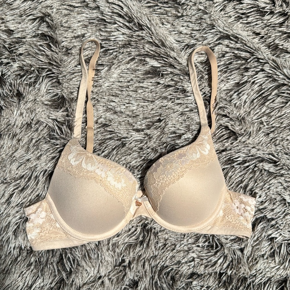 Victoria’s Secret Bra